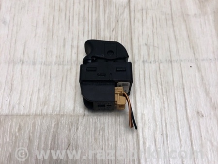 ФОТО Кнопка склопідіймача для Volkswagen Beetle A5 5C1 (09.2011-11.2016) Київ