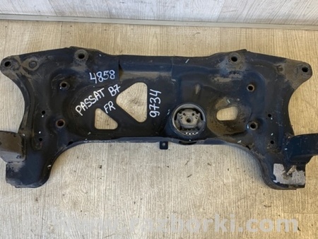 ФОТО Балка передньої підвіски для Volkswagen Passat B7 (09.2010-06.2015) Київ