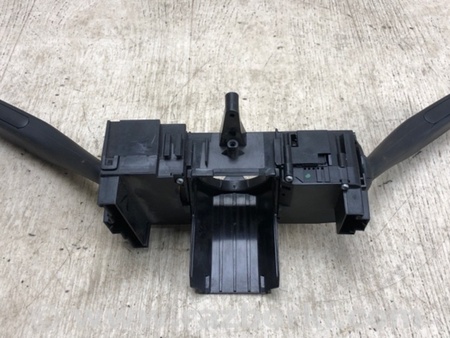 ФОТО Підрульовий перемикач для Volkswagen Jetta USA (10-17) Київ