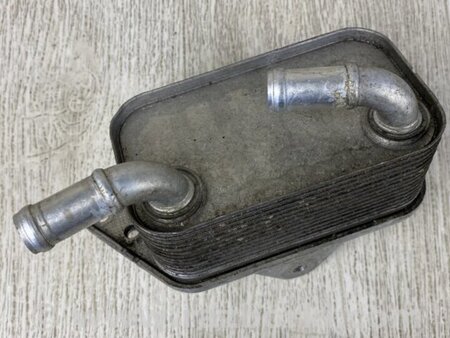 ФОТО Теплообмінник двигуна для Porsche Cayenne II 958 E2/92A (10-14) Київ