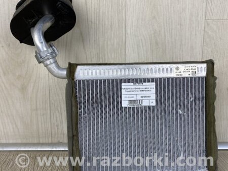 ФОТО Радіатор пічки для Porsche Cayenne II 958 E2/92A (10-14) Київ