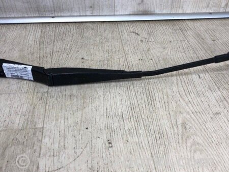 ФОТО Повідець склоочисника передній для Porsche Cayenne II 958 E2/92A (10-14) Київ