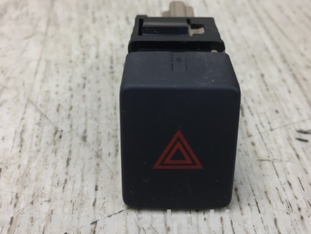 ФОТО Кнопка аварійної сигналізації для Nissan X-Trail T32 /Rogue (2013-) Київ