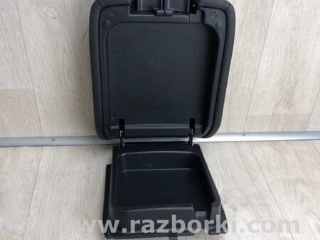 ФОТО Підлокітник для Nissan Pathfinder R52 (12-21) Київ