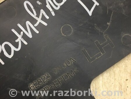 ФОТО Бризговик для Nissan Pathfinder R52 (12-21) Київ