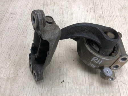 ФОТО Подушка двигуна нижня для Nissan Pathfinder R52 (12-21) Київ