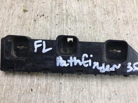 ФОТО Кронштейн переднього бампера (на крилі) для Nissan Pathfinder R52 (12-21) Київ