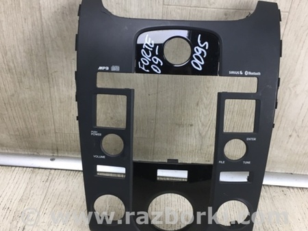 ФОТО Накладка торпедо-центр. для KIA Cerato 2 TD (08-12) Київ