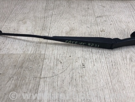 ФОТО Повідець склоочисника передній для Jeep Patriot (10-17) Київ