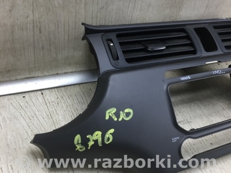 ФОТО Накладка торпедо-центр. для KIA Rio 3 UB (11-17) Київ