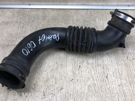 ФОТО Патрубок повітряного фільтра для Jeep Patriot (10-17) Київ