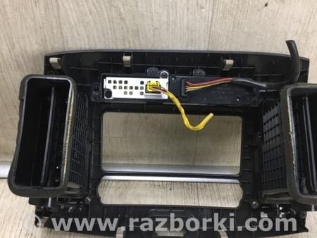 ФОТО Накладка торпедо під магнітолу для Hyundai Elantra IV HD (06-11) Київ