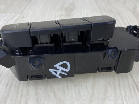 ФОТО Блок кнопок торпедо для Hyundai Elantra VI AD (15-20) Київ