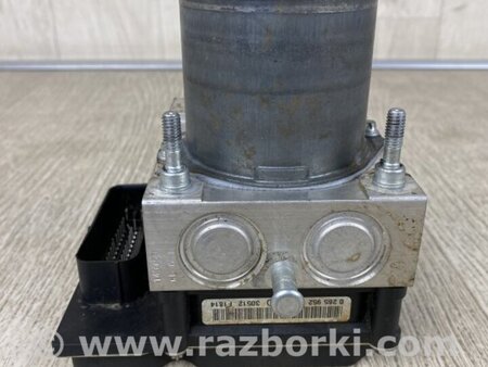 ФОТО Блок антиблокувальної системи для GMC Acadia Київ