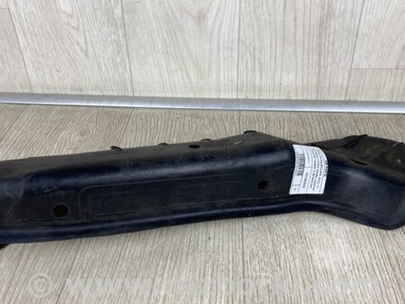 ФОТО Накладка стійки кузова зовнішня для Ford Escape 3 (01.2012-12.2018) Київ