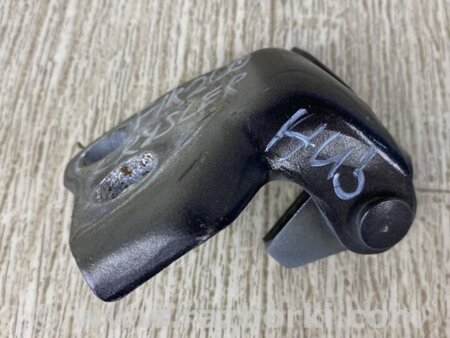 ФОТО Петля двері нижня для Chrysler 200 (2010-2016) Київ