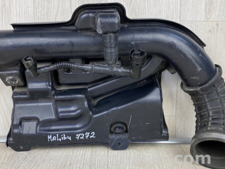 ФОТО Патрубок повітряного фільтра для Chevrolet Malibu VII (08-12) Київ