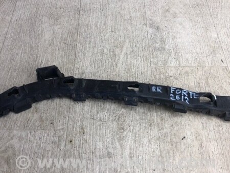 ФОТО Кронштейн заднього бампера для KIA Forte YD (2012-) Київ