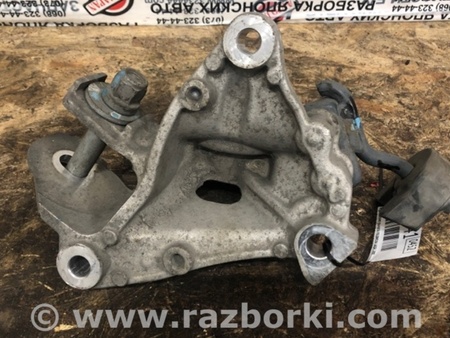 ФОТО Кріплення важеля підвіски для Acura RL (1995-2012) Київ