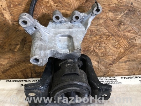 ФОТО Подушка двигуна верхня для Nissan Sentra B17 (12-19) Київ