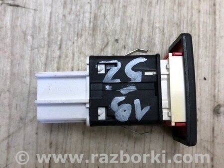 ФОТО Кнопка аварійної сигналізації для Volkswagen Jetta USA (10-17) Київ