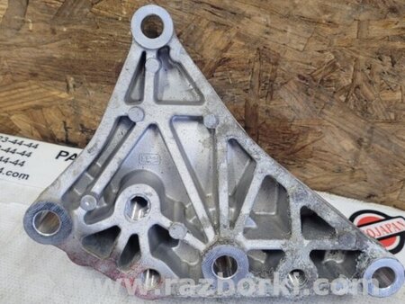 ФОТО Кронштейн крепления КПП для Jeep Renegade (BU) (2014-) Київ