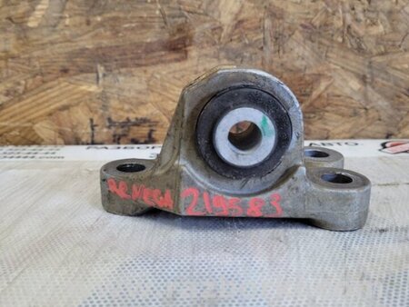 ФОТО Подушка двигуна для Jeep Renegade (BU) (2014-) Київ