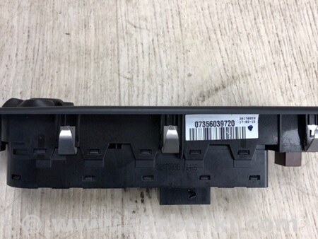 ФОТО Блок керування склопідіймачами для Jeep Renegade (BU) (2014-) Київ