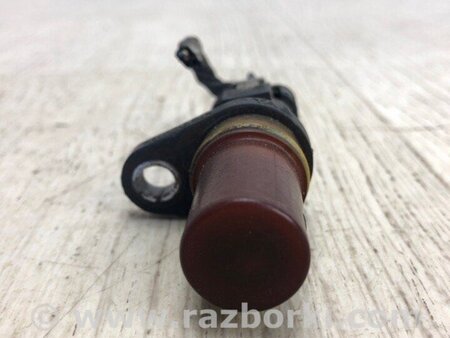 ФОТО Датчик положення колінвалу для Volkswagen Passat B8 (2014-2023) Київ