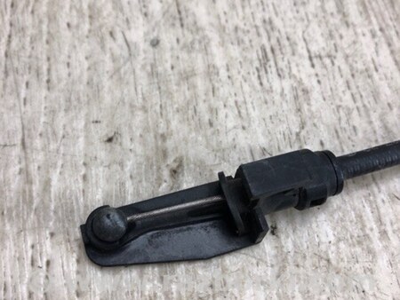 ФОТО Трос замку капота для Volkswagen Jetta USA (10-17) Київ