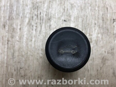 ФОТО Кнопка відкриття багажника внутрішня для Chevrolet Cruze J400 (15-23) Київ