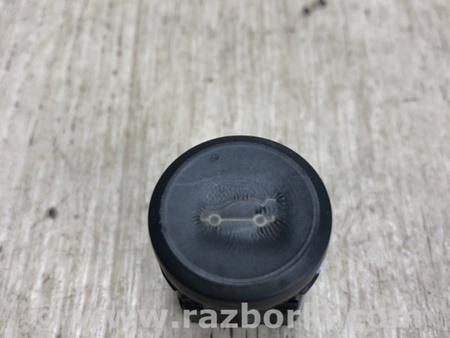 ФОТО Кнопка відкриття багажника внутрішня для Chevrolet Cruze J400 (15-23) Київ