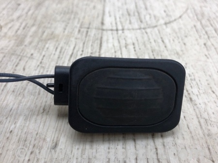 ФОТО Кнопка відкриття багажника зовнішня для Dodge Journey (2011-2020) Київ