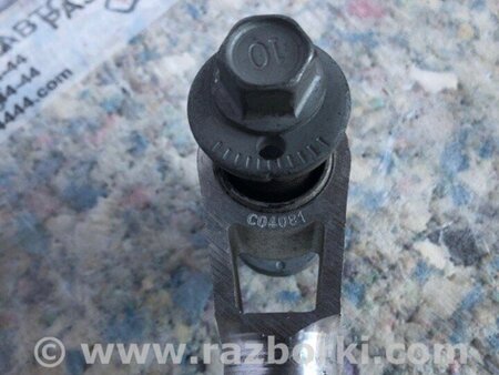 ФОТО Важіль задньої підвіски нижній поперечний для Infiniti Q50 Київ