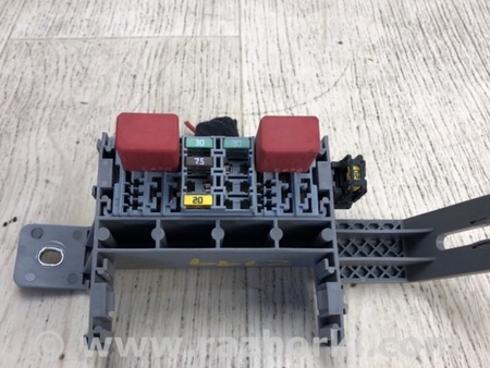 ФОТО Блок запобіжників салон для Jeep Renegade (BU) (2014-) Київ