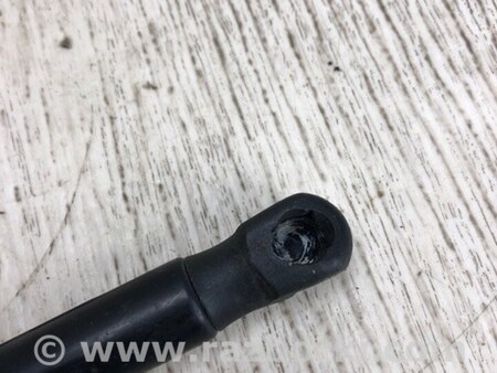 ФОТО Амортизатор кришки багажника для Jeep Renegade (BU) (2014-) Київ