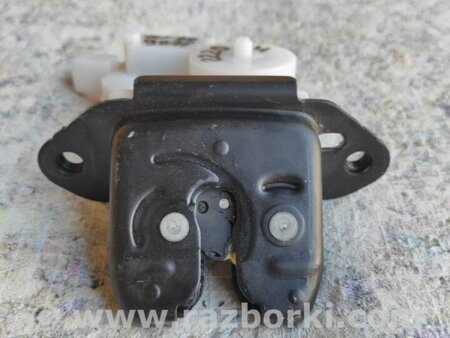 ФОТО Замок кришки багажника для Infiniti QX30 (15-19) Київ