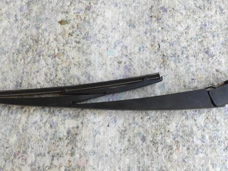 ФОТО Повідець склоочисника задній для Toyota Venza Київ