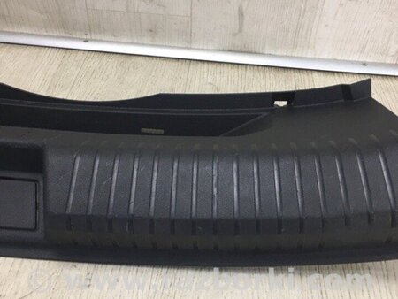 ФОТО Накладка панелі багажника внутрішня для Volkswagen Jetta USA (2018-) Київ