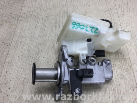 ФОТО Головний гальмівний циліндр для Volkswagen Jetta USA (2018-) Київ