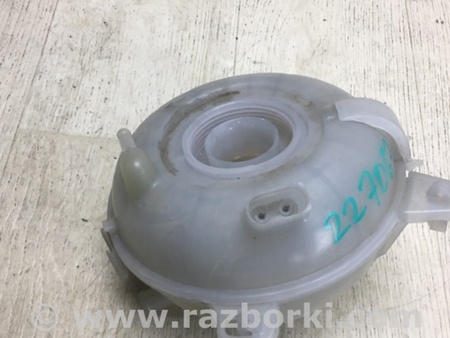 ФОТО Бачок розширювальний для Volkswagen Jetta USA (2018-) Київ