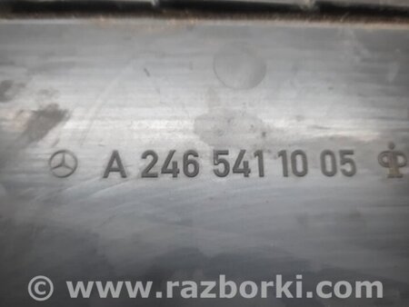 ФОТО Кришка акумулятора для Infiniti QX30 (15-19) Київ