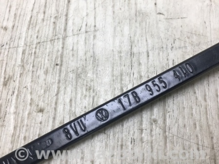 ФОТО Повідець склоочисника передній для Volkswagen Jetta USA (2018-) Київ