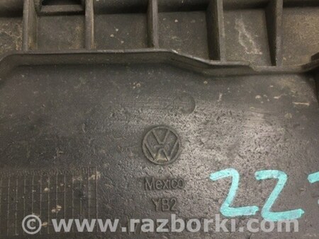 ФОТО Бризговик для Volkswagen Jetta USA (2018-) Київ