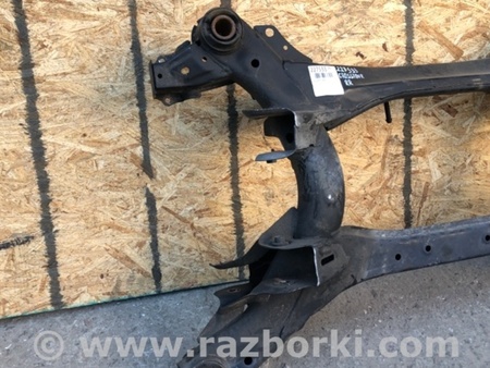 ФОТО Балка задньої підвіски для Honda Crosstour (2009-2015) Київ