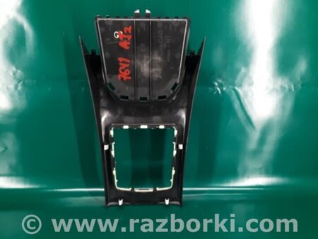 ФОТО Консоль центральна для Subaru WRX III (07-14) Київ