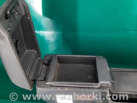 ФОТО Підлокітник для Mazda 3 I BK (03-09) Київ