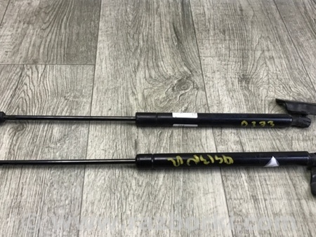 ФОТО Амортизатор кришки багажника для Dodge Journey (2011-2020) Київ