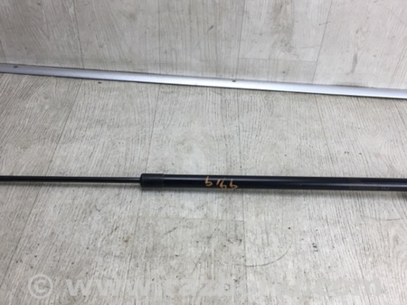 ФОТО Амортизатор кришки багажника для Ford Escape 3 (01.2012-12.2018) Київ