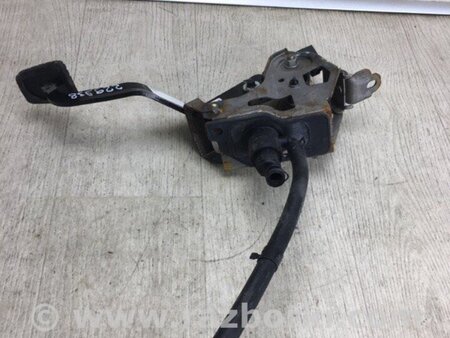 ФОТО Педаль зчеплення для KIA Forte YD (2012-) Київ